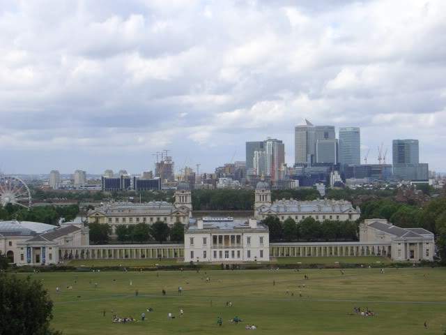 ai365.photobucket.com_albums_oo91_LilianaPinheiro_London_20City_20__202008_CIMG0241_1.jpg