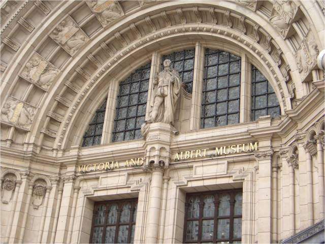 ai365.photobucket.com_albums_oo91_LilianaPinheiro_London_20City_20__202008_Londres200801.jpg