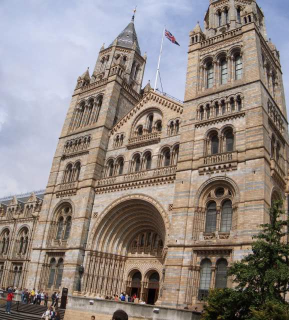 ai365.photobucket.com_albums_oo91_LilianaPinheiro_London_20City_20__202008_Panorama2.jpg