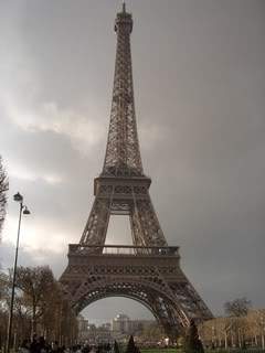 ai365.photobucket.com_albums_oo91_LilianaPinheiro_Paris_CIMG0016.jpg