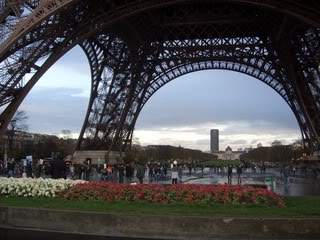 ai365.photobucket.com_albums_oo91_LilianaPinheiro_Paris_CIMG0037.jpg
