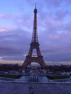 ai365.photobucket.com_albums_oo91_LilianaPinheiro_Paris_CIMG0070.jpg
