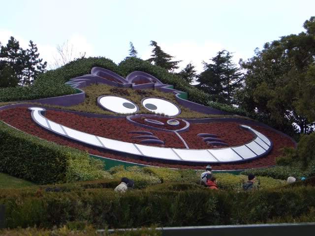 ai365.photobucket.com_albums_oo91_LilianaPinheiro_Paris_DisneyLand_20Paris_202008_CIMG0172.jpg