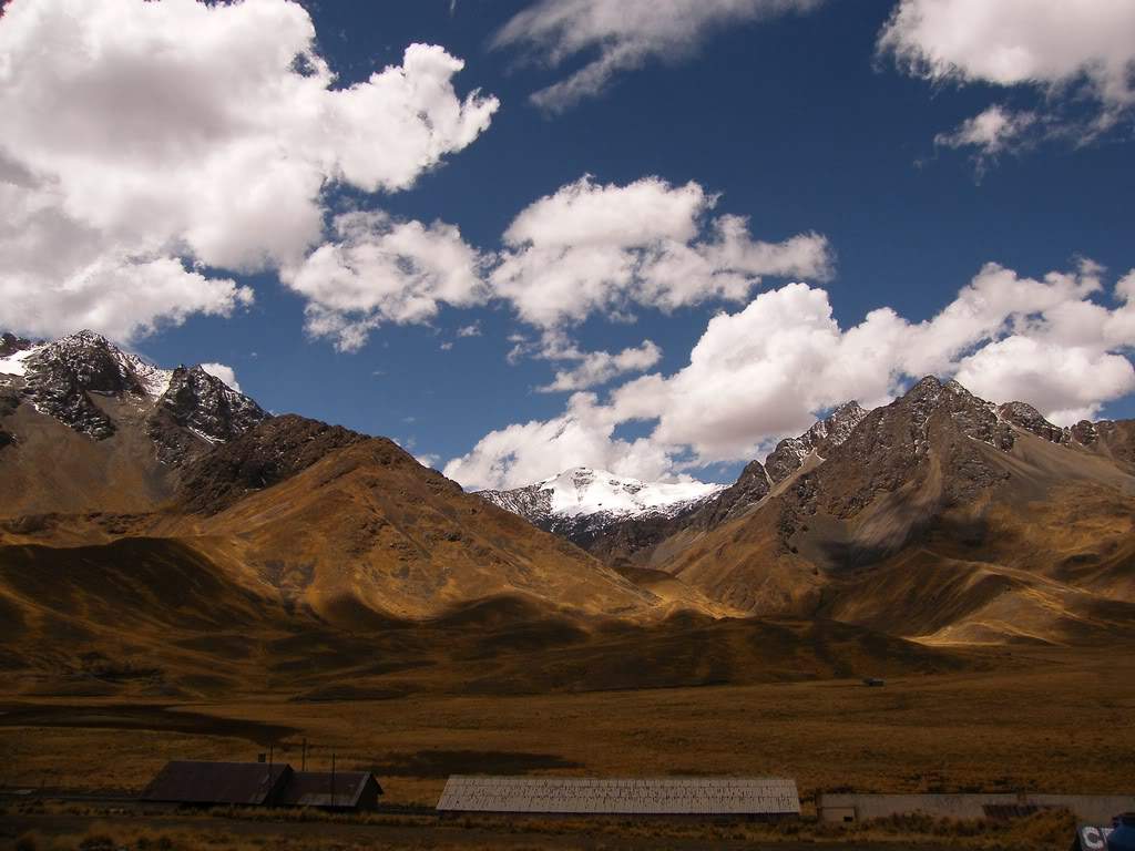 ai409.photobucket.com_albums_pp178_kl1462832_4335meters.jpg