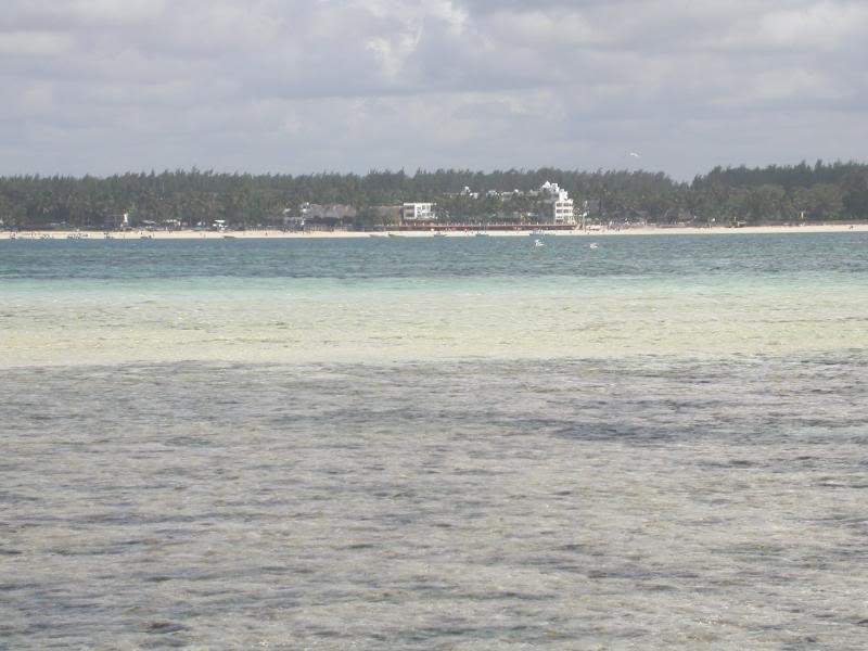 ai43.photobucket.com_albums_e382_nunovasques_Kenya_DSCN0188.jpg
