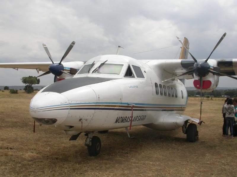 ai43.photobucket.com_albums_e382_nunovasques_Kenya_DSCN0423.jpg