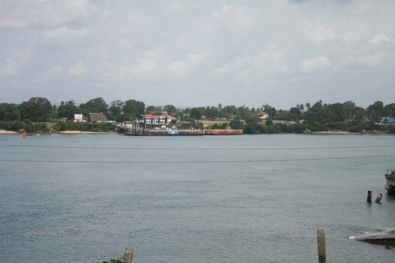 ai43.photobucket.com_albums_e382_nunovasques_Kenya_IMG_4236.jpg