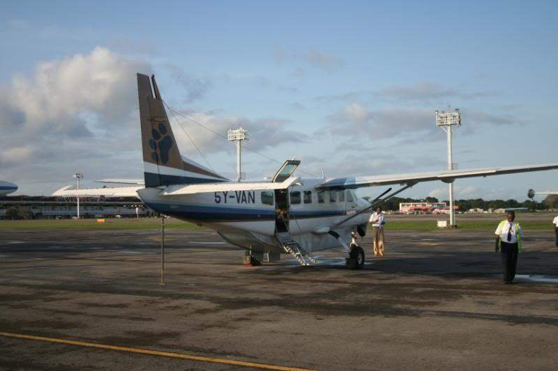 ai43.photobucket.com_albums_e382_nunovasques_Kenya_IMG_4309.jpg