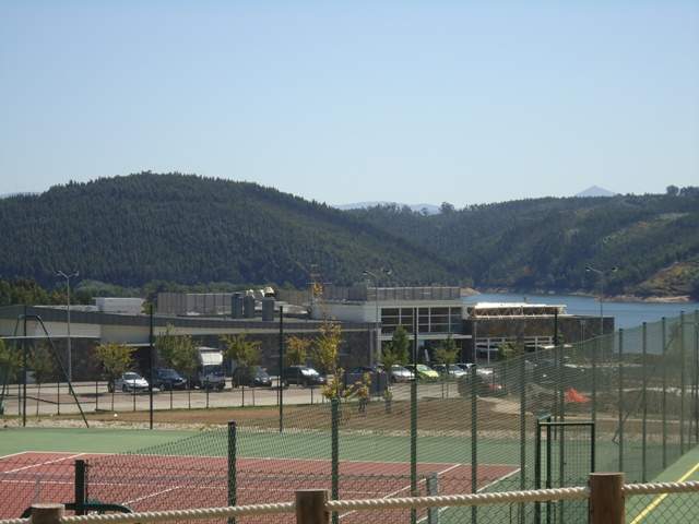 ai44.servimg.com_u_f44_12_64_94_73_dsc01518.jpg