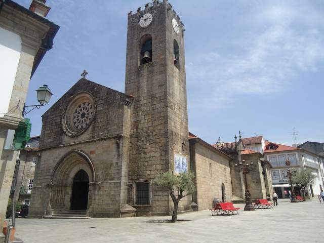 ai44.servimg.com_u_f44_12_64_94_73_dsc02220.jpg