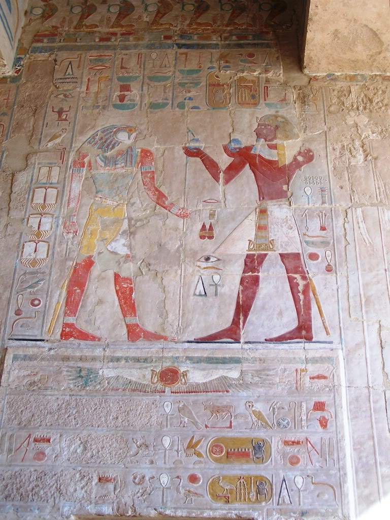 ai442.photobucket.com_albums_qq148_Skanck_photos_Egipto_20Magico_202008_Tempo_de_Hatshepsut.jpg