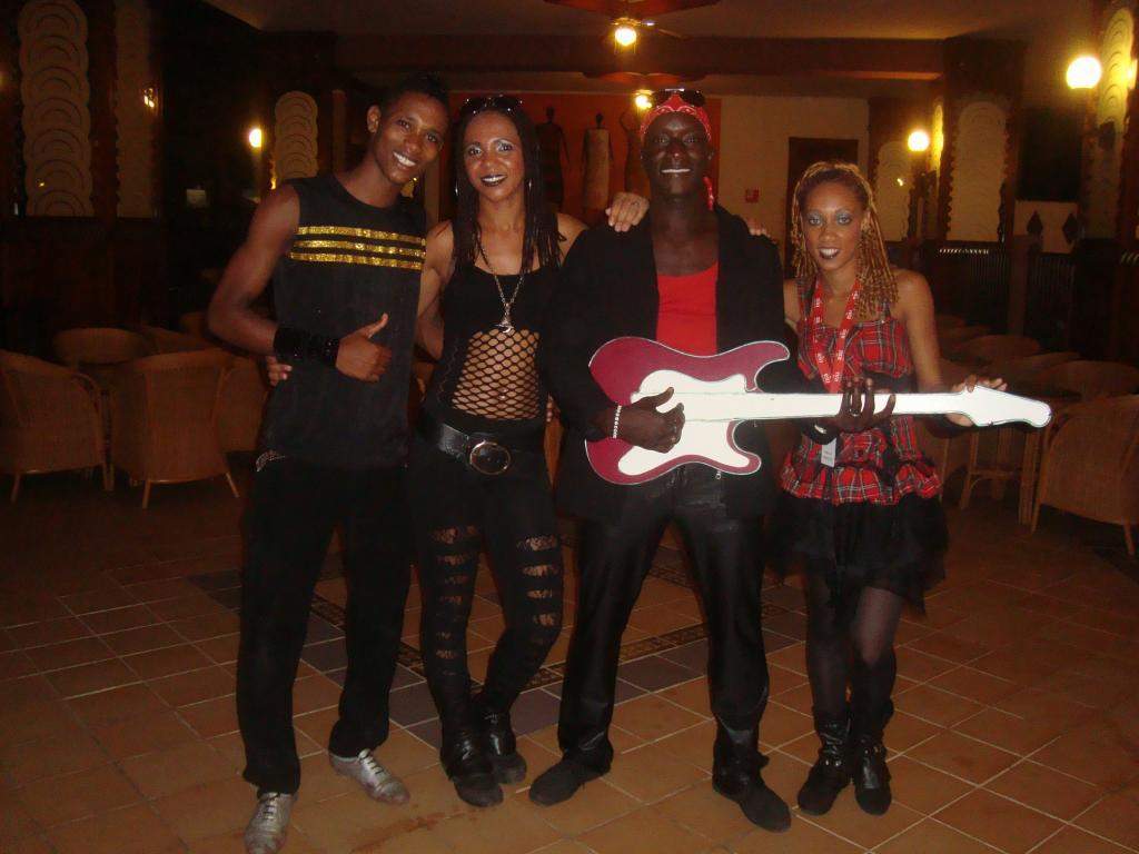 ai45.photobucket.com_albums_f89_marianamarques_5_DSC00508_zpsa16e13a7.jpg