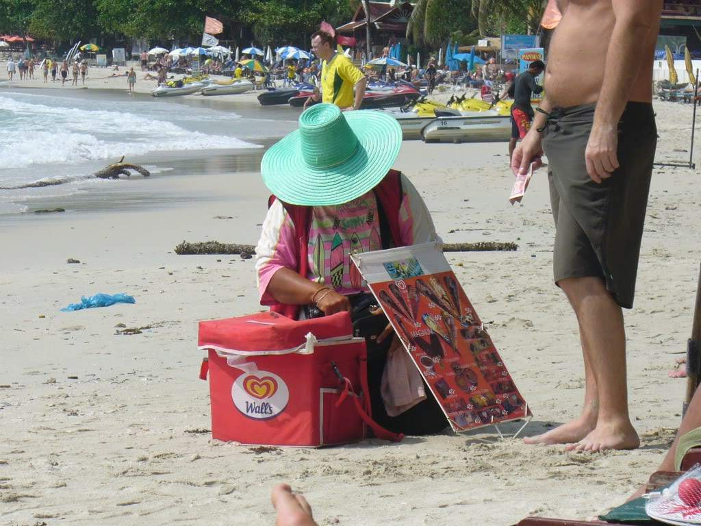 ai472.photobucket.com_albums_rr87_Yuki07_2008_p1060266.jpg