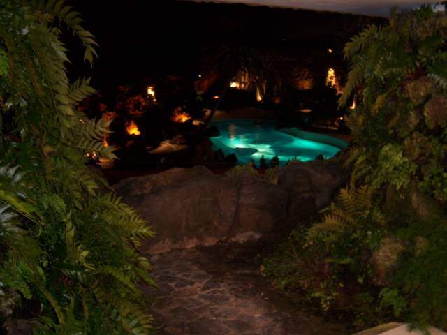 ai528.photobucket.com_albums_dd323_Tuga80_100_1050640x480.jpg