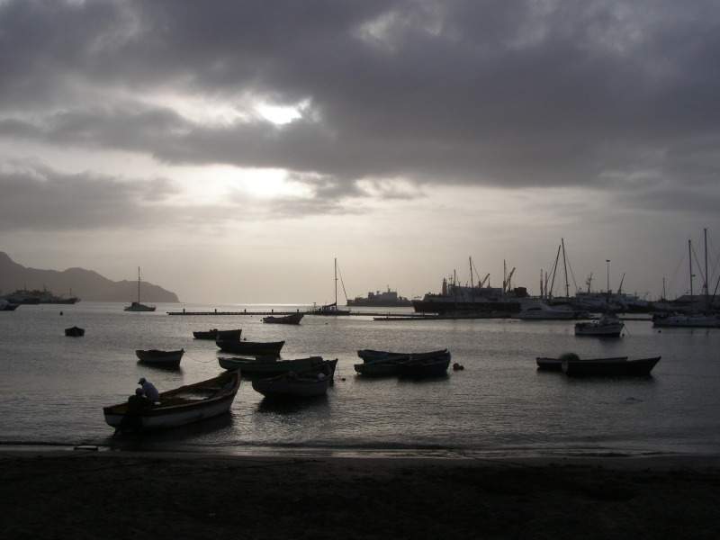ai562.photobucket.com_albums_ss62_voleiboy_P8150068.jpg