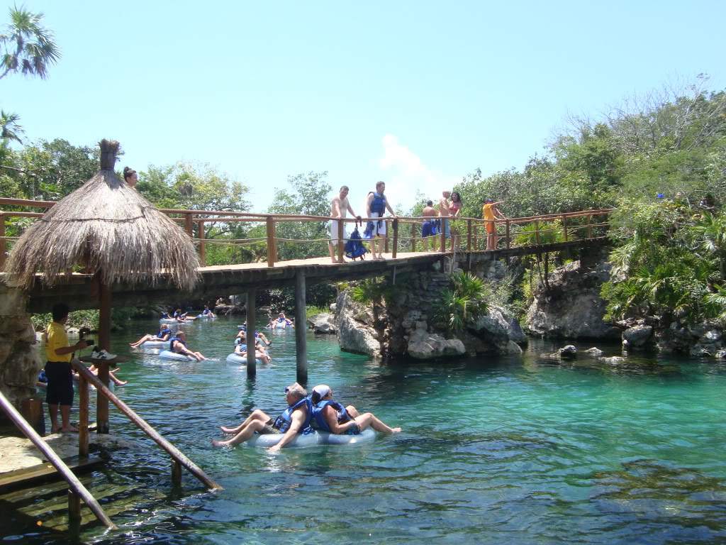 ai563.photobucket.com_albums_ss73_joanas87_DSC01575.jpg