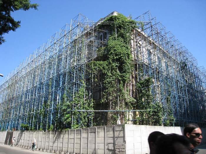 ai570.photobucket.com_albums_ss145_zibbleme_Cuba_IMG_0363.jpg