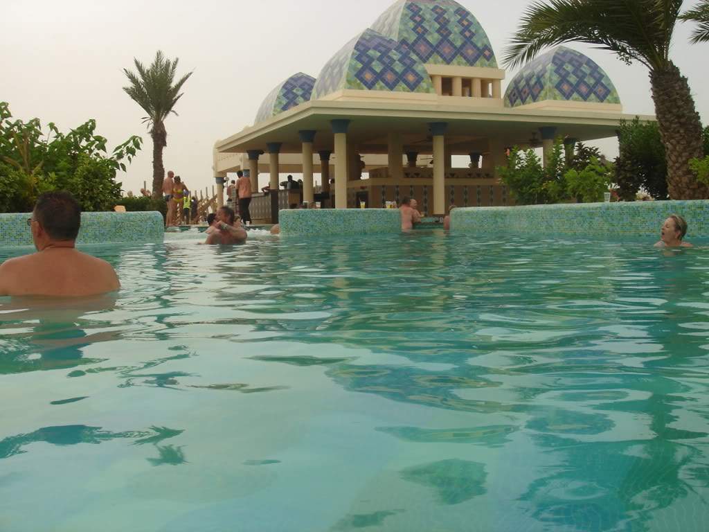 ai593.photobucket.com_albums_tt13_LIGIA_016_DSC04152.jpg