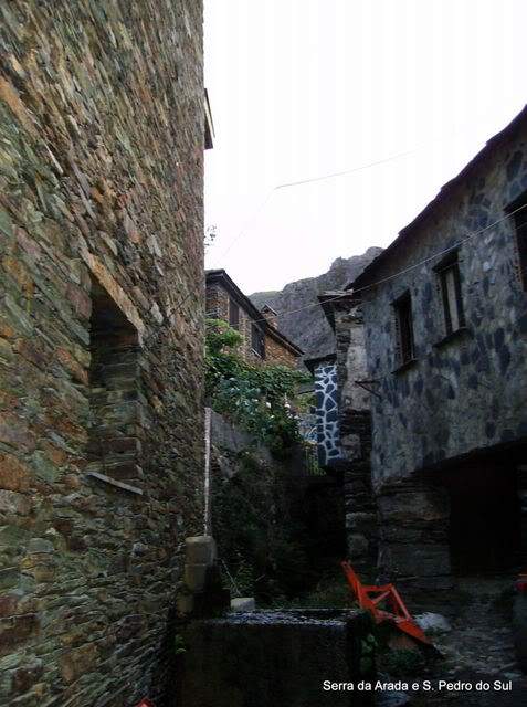 ai609.photobucket.com_albums_tt175_tininha05_SerradaFreitaMontemuroeDouro09114.jpg