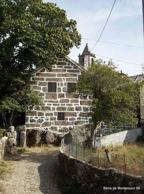 ai609.photobucket.com_albums_tt175_tininha05_SerradaFreitaMontemuroeDouro09143.jpg