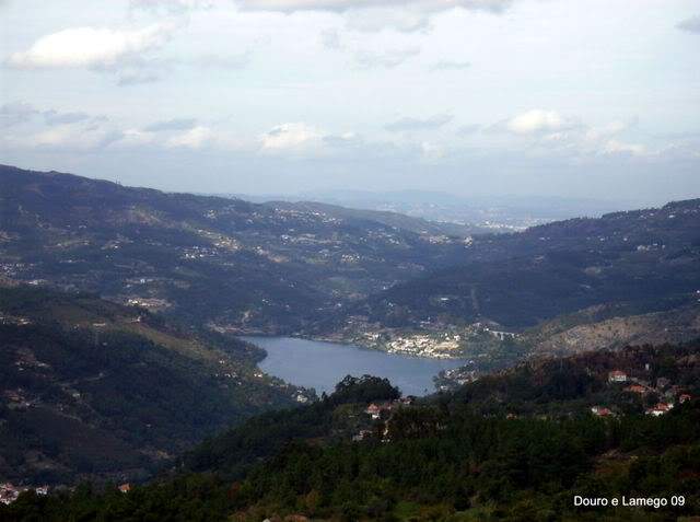 ai609.photobucket.com_albums_tt175_tininha05_SerradaFreitaMontemuroeDouro09168.jpg