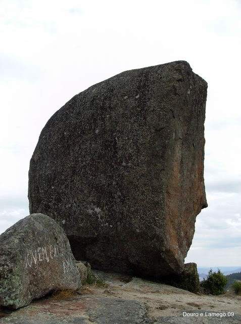 ai609.photobucket.com_albums_tt175_tininha05_SerradaFreitaMontemuroeDouro09193.jpg