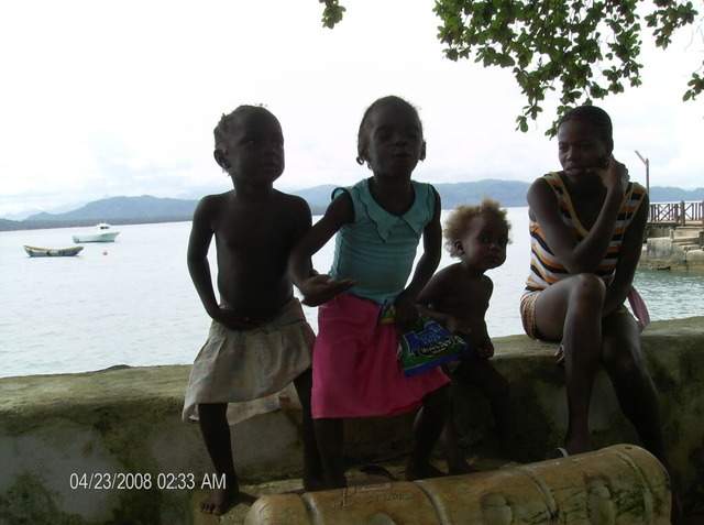 ai609.photobucket.com_albums_tt175_tininha05_STom022.jpg