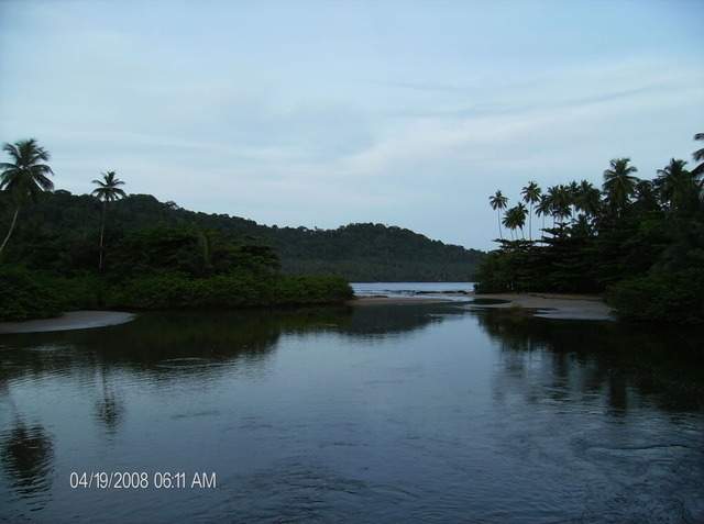 ai609.photobucket.com_albums_tt175_tininha05_STom055.jpg