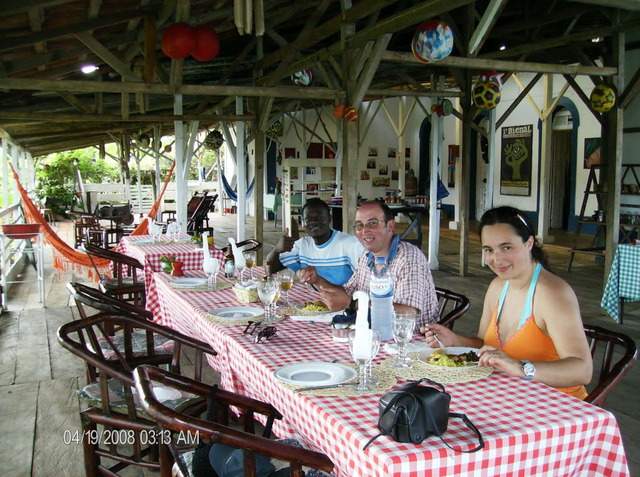 ai609.photobucket.com_albums_tt175_tininha05_STom083.jpg