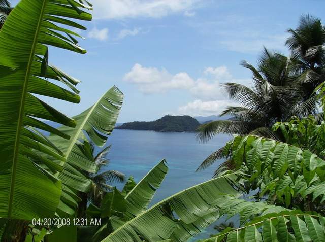 ai609.photobucket.com_albums_tt175_tininha05_STom162.jpg