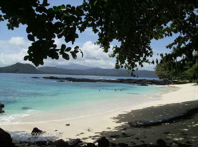 ai609.photobucket.com_albums_tt175_tininha05_STom163.jpg