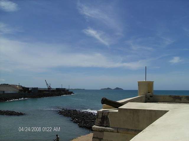 ai609.photobucket.com_albums_tt175_tininha05_STom178.jpg