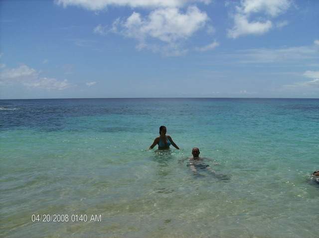 ai609.photobucket.com_albums_tt175_tininha05_STom235.jpg