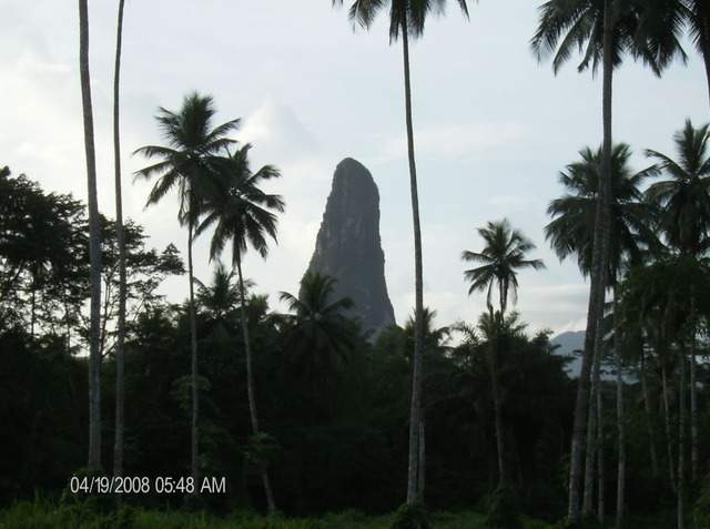 ai609.photobucket.com_albums_tt175_tininha05_STom266.jpg