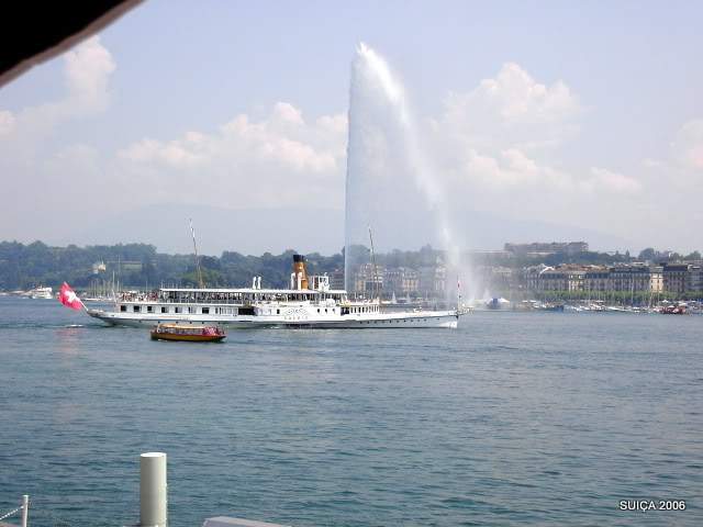 ai609.photobucket.com_albums_tt175_tininha05_Suissa2006009_1.jpg