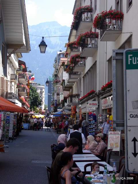 ai609.photobucket.com_albums_tt175_tininha05_Suissa2006407.jpg
