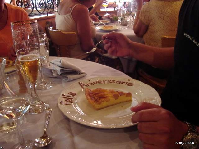 ai609.photobucket.com_albums_tt175_tininha05_Suissa2006634.jpg