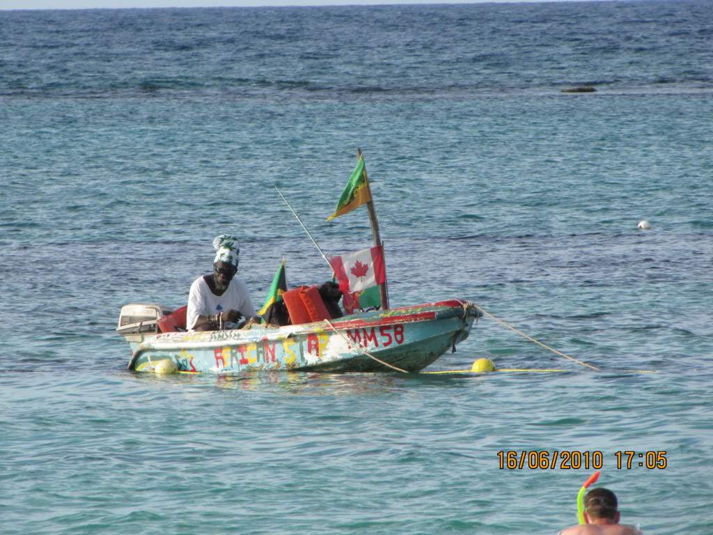 ai614.photobucket.com_albums_tt222_octuning_jamaica_202010_jamaica2010190.jpg
