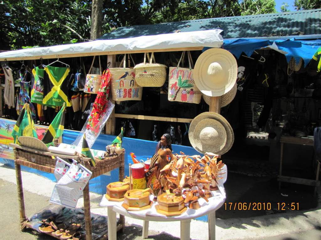 ai614.photobucket.com_albums_tt222_octuning_jamaica_202010_jamaica2010337_1.jpg