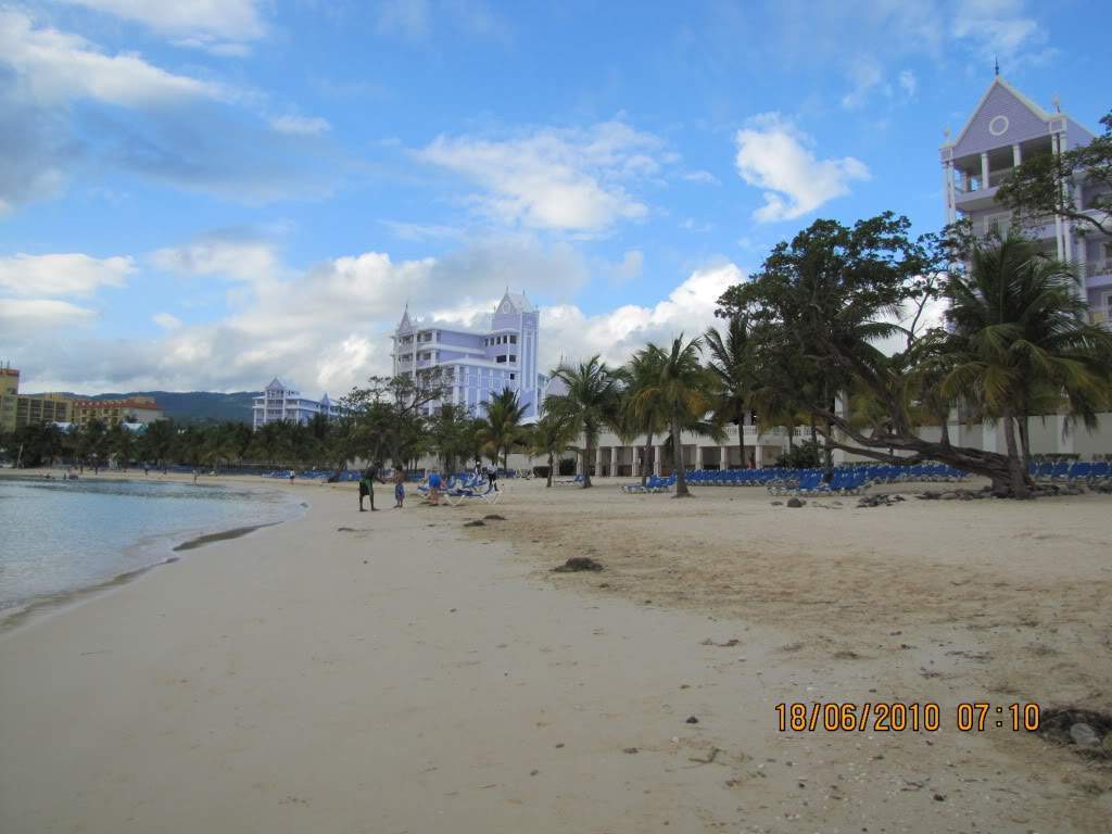 ai614.photobucket.com_albums_tt222_octuning_jamaica_202010_jamaica2010388.jpg