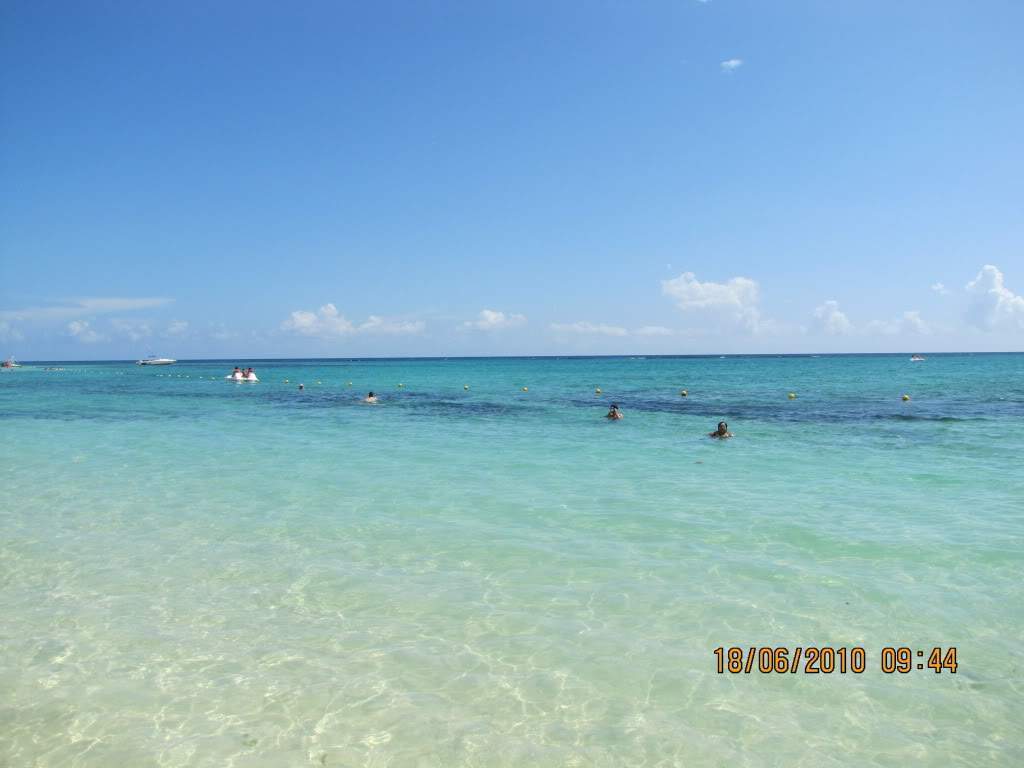 ai614.photobucket.com_albums_tt222_octuning_jamaica_202010_jamaica2010417.jpg