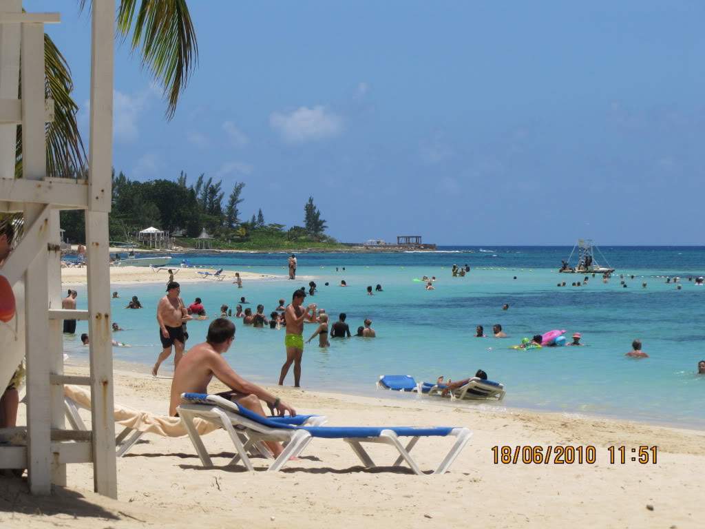 ai614.photobucket.com_albums_tt222_octuning_jamaica_202010_jamaica2010434.jpg