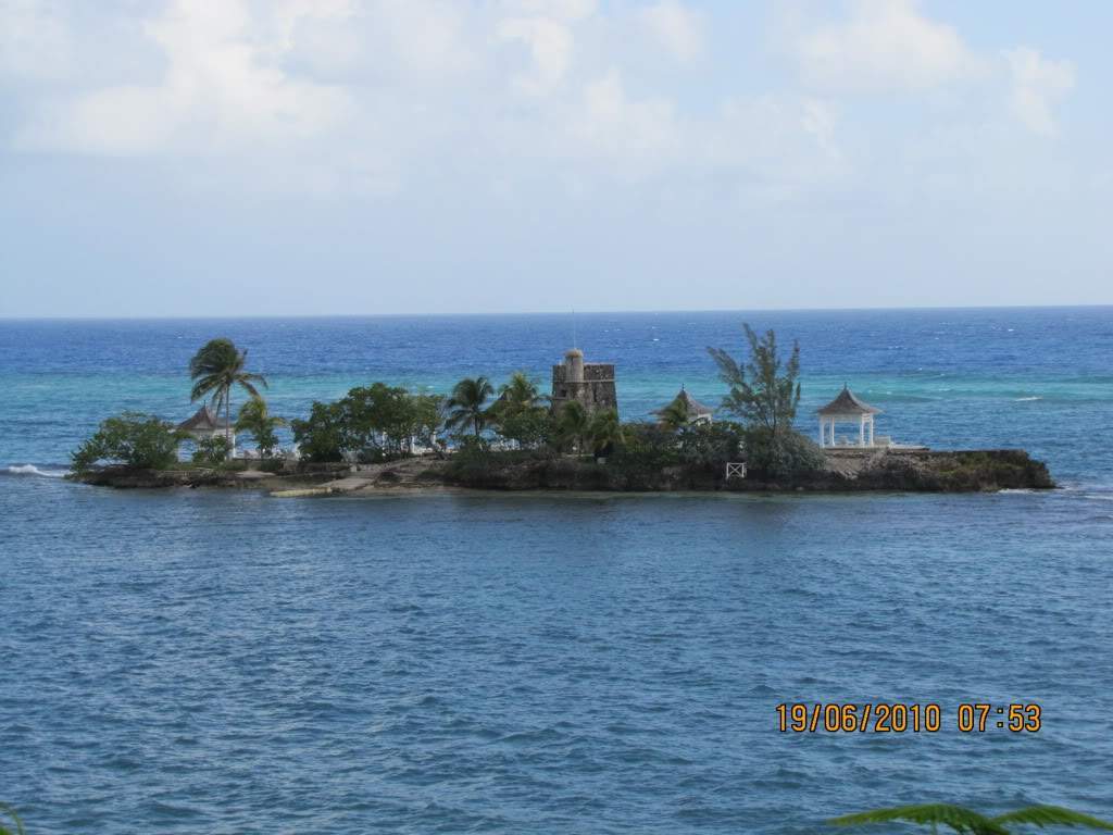 ai614.photobucket.com_albums_tt222_octuning_jamaica_202010_jamaica2010450.jpg