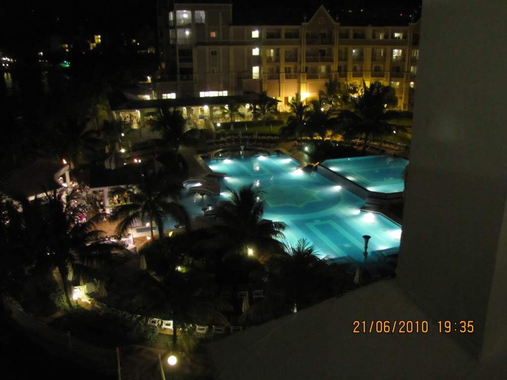 ai614.photobucket.com_albums_tt222_octuning_jamaica_202010_jamaica2010953.jpg