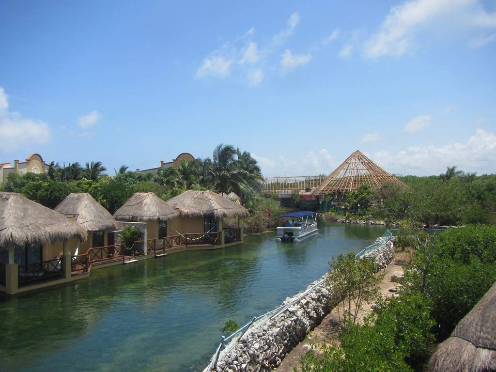 ai636.photobucket.com_albums_uu81_ruimartinsphotos_Mexico_202013_IMG_0162Copy.jpg