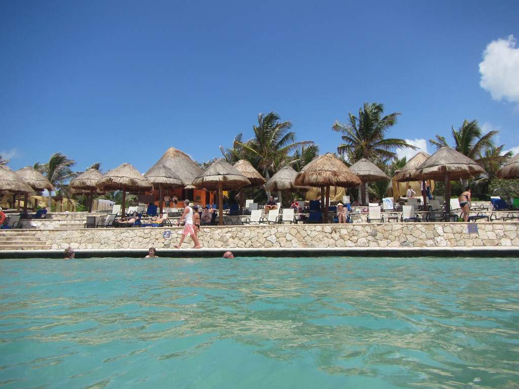ai636.photobucket.com_albums_uu81_ruimartinsphotos_Mexico_202013_IMG_0307Copy.jpg