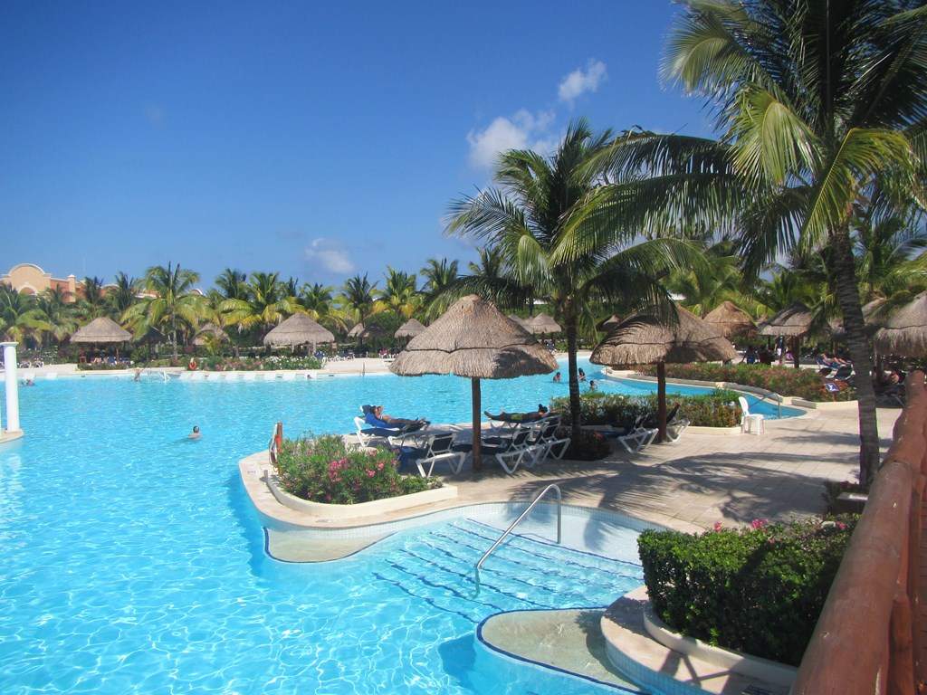 ai636.photobucket.com_albums_uu81_ruimartinsphotos_Mexico_202013_IMG_0380Copy.jpg