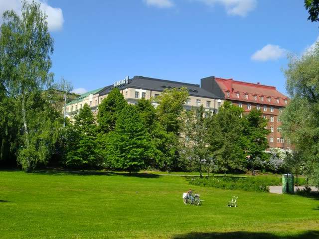 ai639.photobucket.com_albums_uu112_stafinko_Helsinquia_Jardim.jpg