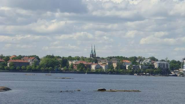 ai639.photobucket.com_albums_uu112_stafinko_Helsinquia_vista_ferry.jpg