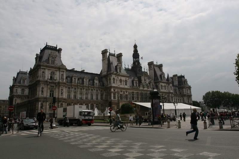 ai647.photobucket.com_albums_uu198_emcoliveira_Paris_IMG_4226_resize.jpg